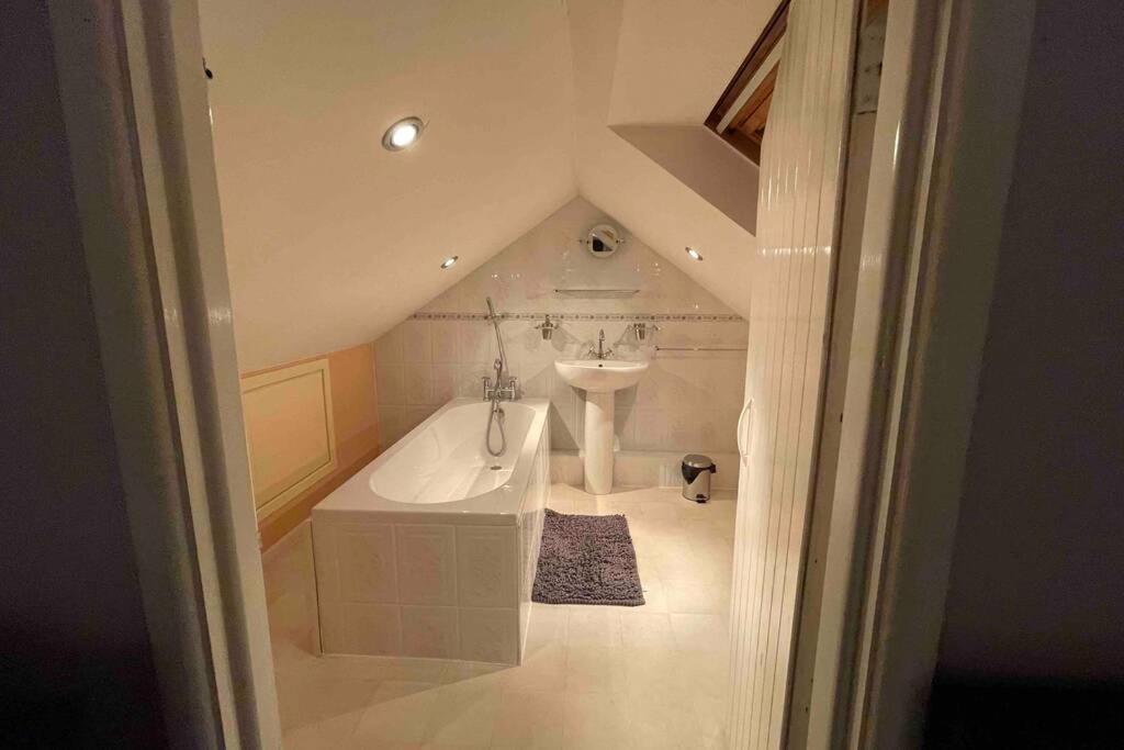 Villa 3 Bed Detached Bungalow with Big Garden Hednesford Exterior foto