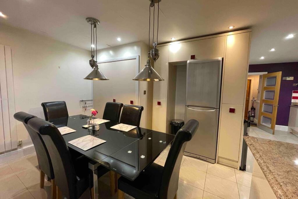Villa 3 Bed Detached Bungalow with Big Garden Hednesford Exterior foto